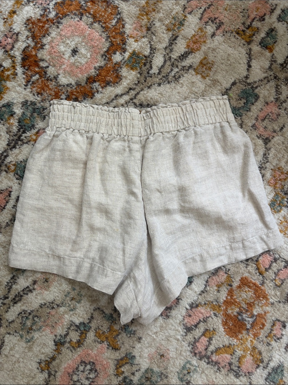 Reformation Light Beige Elastic Waist Linen Shorts - Picture 3 of 5